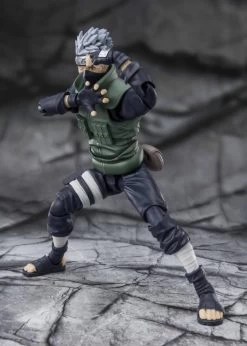 Bandai S.H. Figuarts Naruto: Shippuden Kakashi Hatake - Famed Sharingan Hero - Action Figure -Toy Shop 4573102634511d
