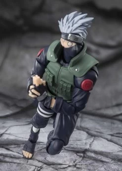 Bandai S.H. Figuarts Naruto: Shippuden Kakashi Hatake - Famed Sharingan Hero - Action Figure -Toy Shop 4573102634511g
