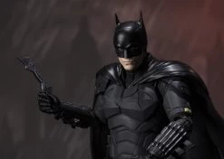 Bandai S.H. Figuarts The Batman -Toy Shop 4573102637659g
