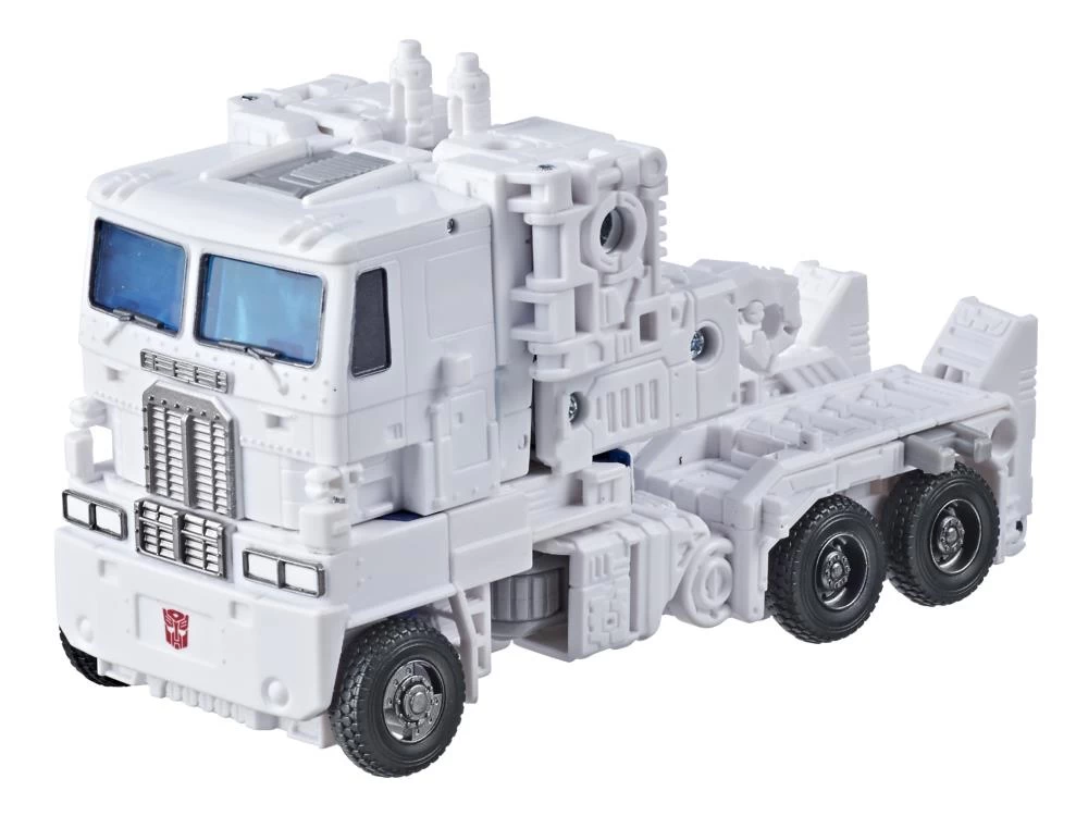 Hasbro Transformers Generations War For Cybertron: Kingdom Leader Ultra Magnus Action Figure WFC-K20 6 Hasbro Transformers Generations War For Cybertron: Kingdom Leader Ultra Magnus Action Figure WFC-K20 - Image 4
