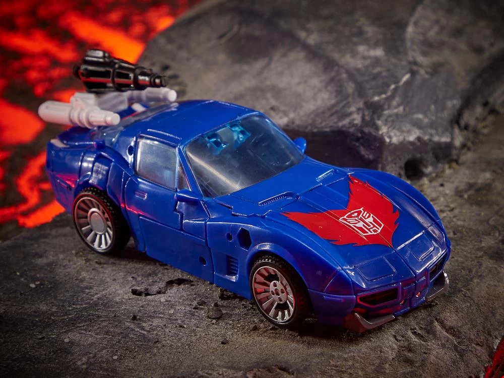 Hasbro Transformers Generations War For Cybertron: Kingdom Deluxe Tracks Action Figure WFC-K26 9 Hasbro Transformers Generations War For Cybertron: Kingdom Deluxe Tracks Action Figure WFC-K26 - Image 7