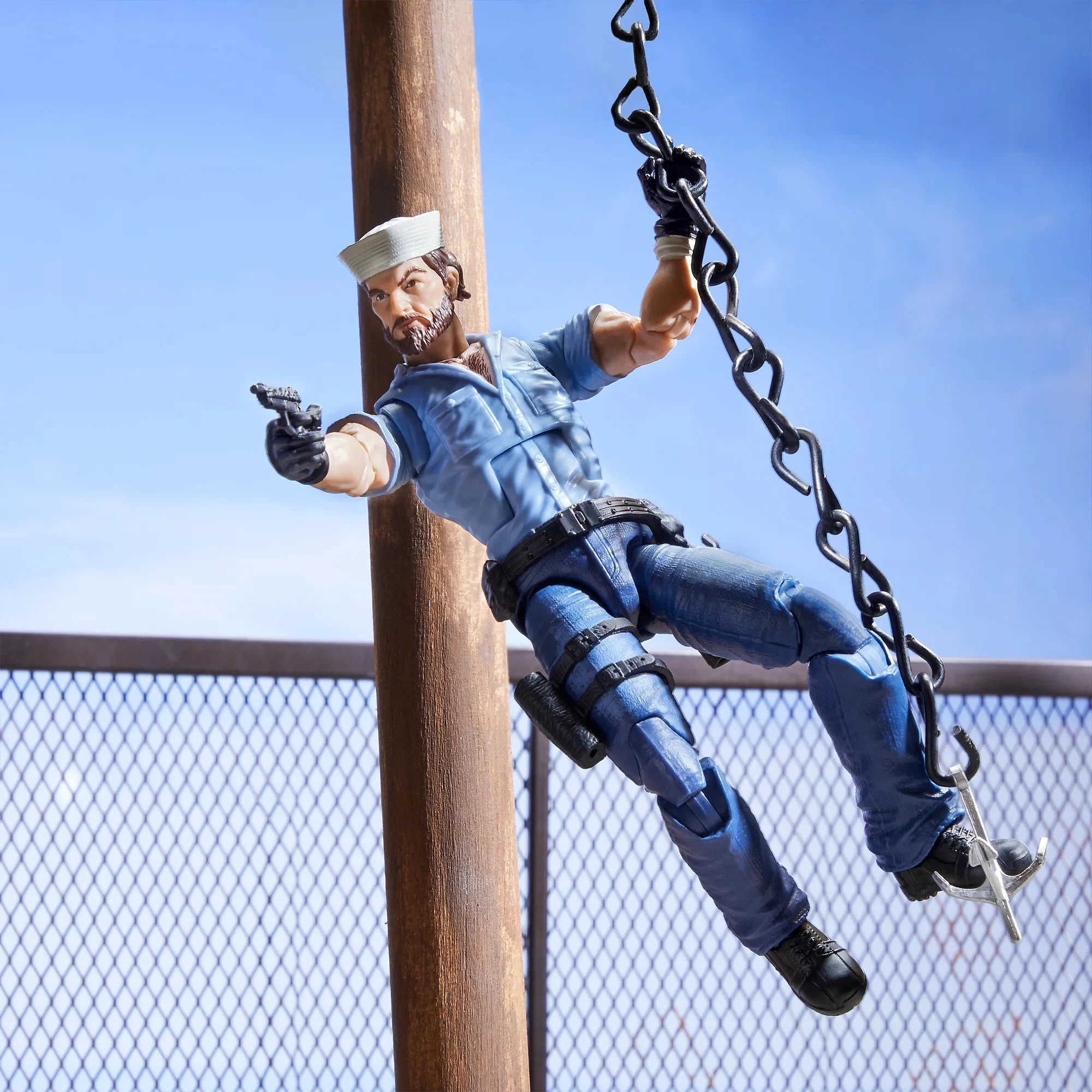 Hasbro G.I. Joe Classified Series Shipwreck Action Figure 5 Hasbro G.I. Joe Classified Series Shipwreck Action Figure - Image 3