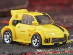 Hasbro Transformers Generations Legacy United Deluxe Animated Universe Bumblebee Action Figure -Toy Shop 5010996195951i